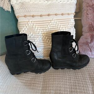 Sorel Joan of Arctic Black Wedge Ankle Boots
